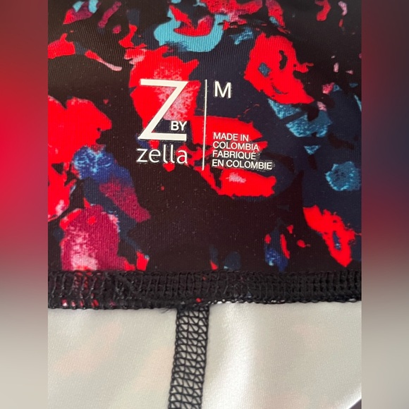 Z By Zella Women’s Floral Leggings - Medium - Picture 5 of 7